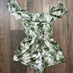 Fashion Nova Womens Romper Shorts Small Palm Tropic Print Floral Vacation